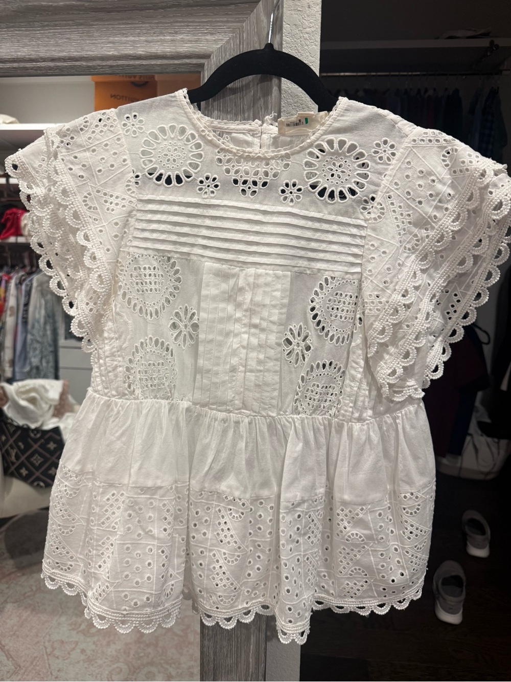 Anthropologie- Women’s White Eyelet Peplum Top